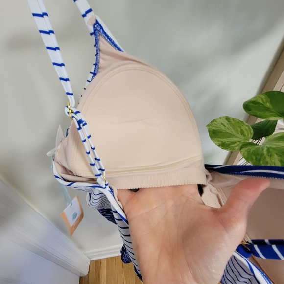 NWT striped bathing suit - Picture 6 of 12